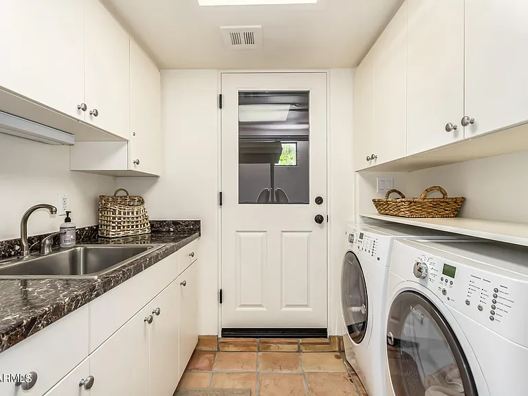 1063 N Boulder Dr — Photo 40