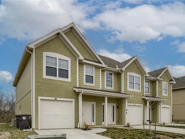 837-841 Autumn Woods Dr, Belton, MO 64012