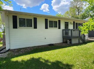 227 Lake St, Mandan, ND 58554