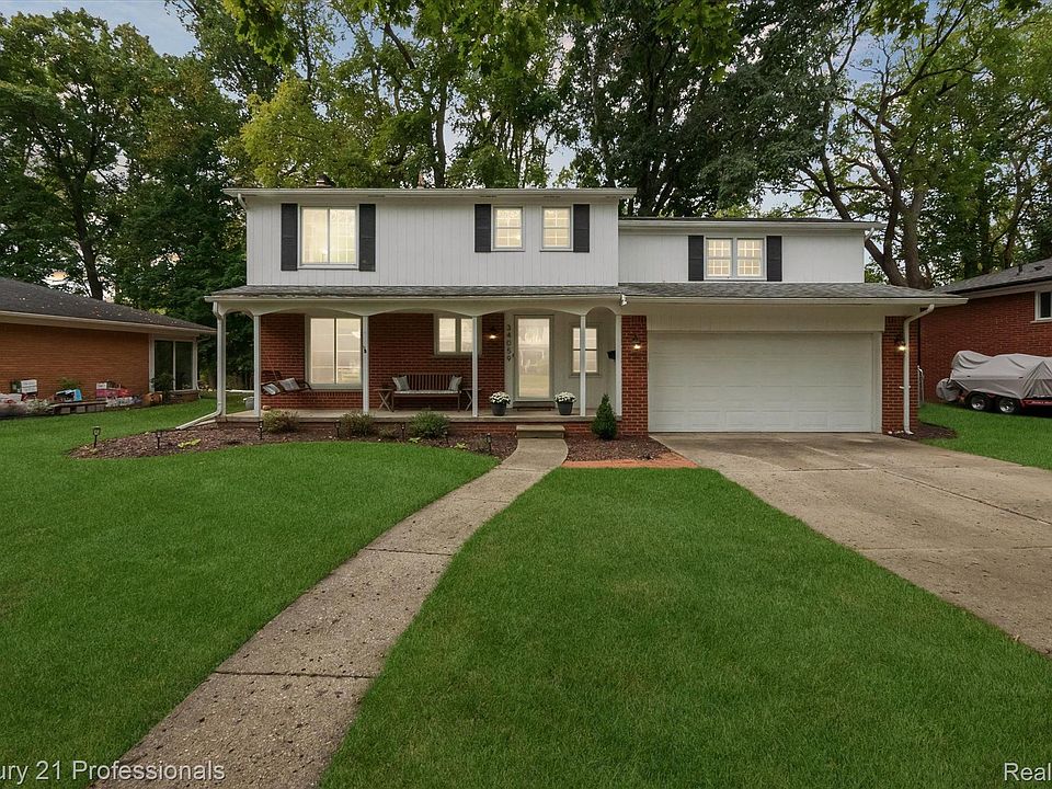 1st image of 34059 Burton Ln