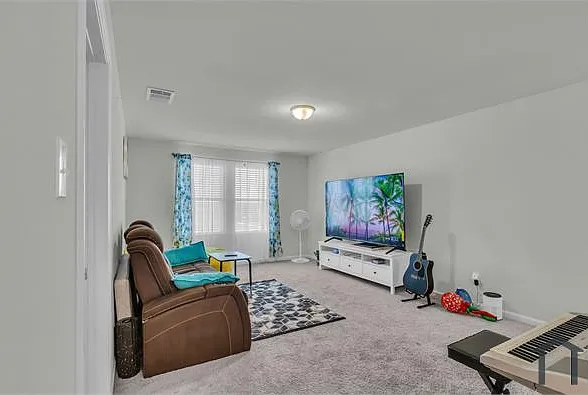 6102 Harrah Ln — Photo 23