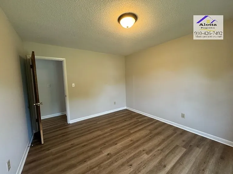 6263 Lake Trail Dr — Photo 28
