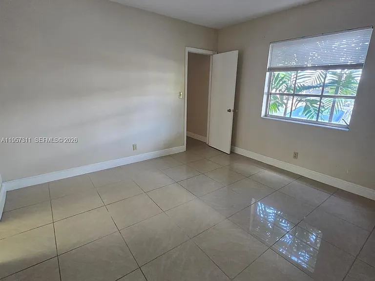 2424 SE 17th Cswy #110B — Photo 12