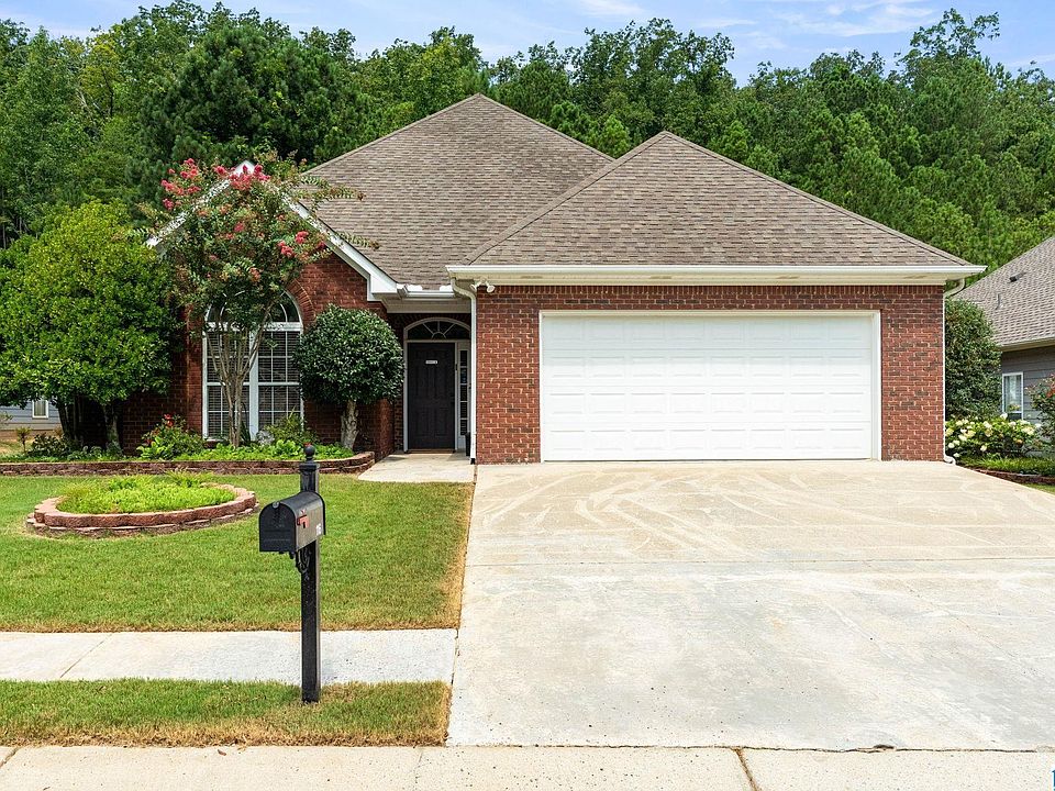 1st image of 116 Cove Ln