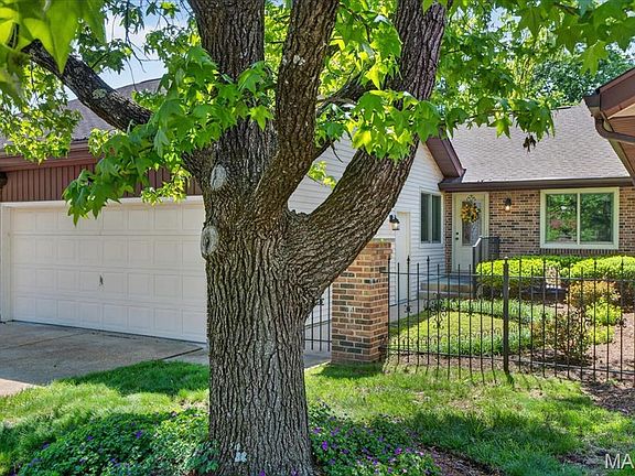 2nd image of 1262 Coral Bells Ct