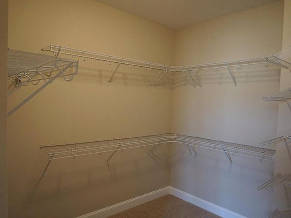 5th image of 3230 Clearmill Dr