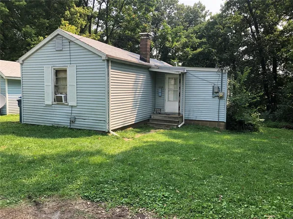1718 California Ave, Collinsville, IL 62234
