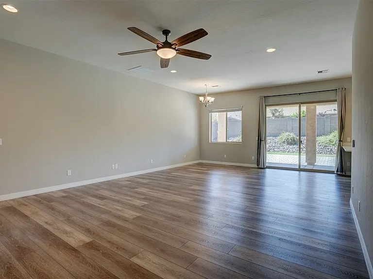 6185 E Beecher Loop — Photo 6