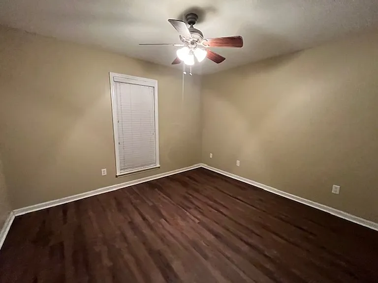 5618 Emily Ln — Photo 7