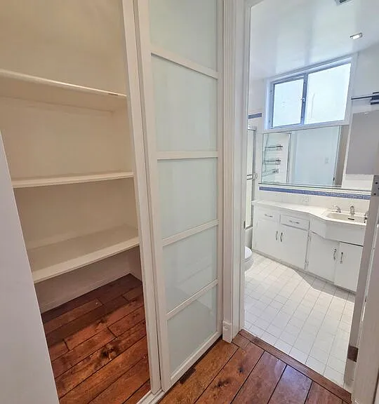 142 San Vicente Blvd #B — Photo 13