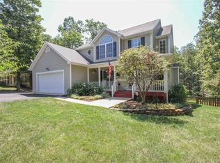 103 Riverside Dr, Palmyra, VA 22963
