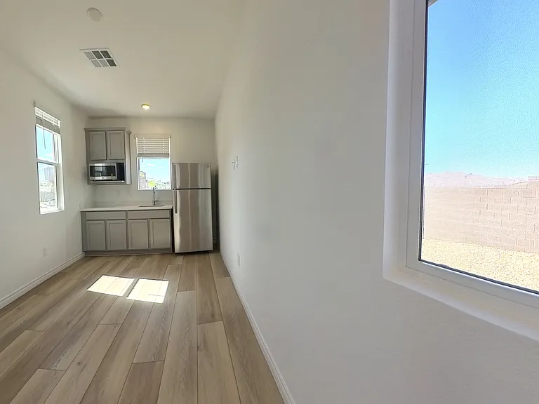 9429 Noble Fir Ridge Ave #A — Photo 6