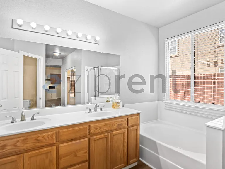 382 Pestana Ave — Photo 15