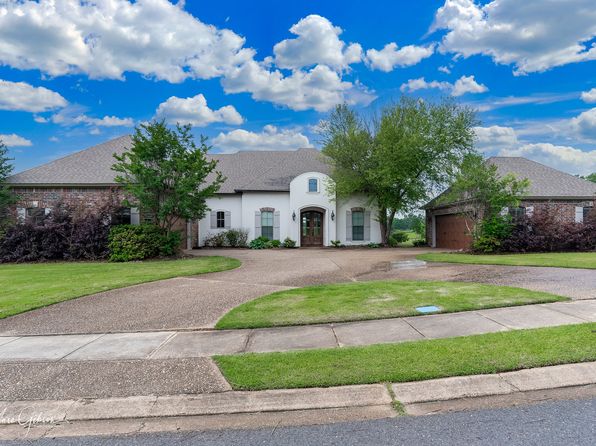 4 Eagle Ridge Dr, Haughton, LA 71037