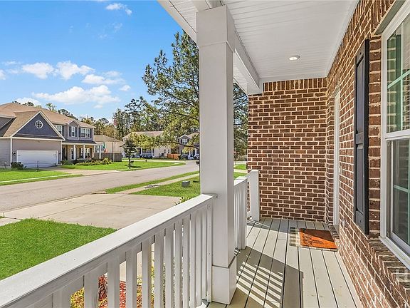 2nd image of 125 Cockle Shell Road
