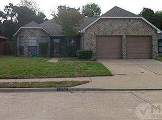 6752 Mountain Cedar Ln, Dallas, TX 75236