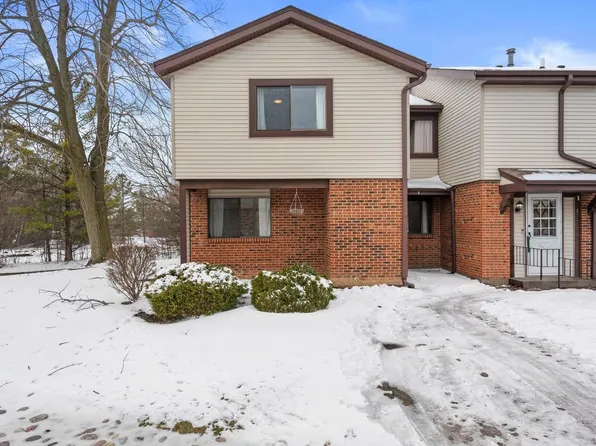 5835 Cambridge CIRCLE #1, Mount Pleasant, WI 53406