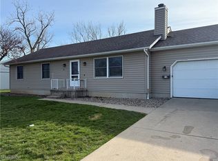 87 Emerson Ave, Berea, OH 44017