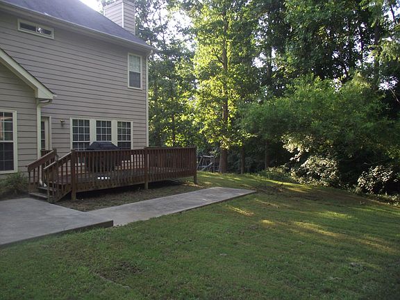 5th image of 779 Teal Ct
