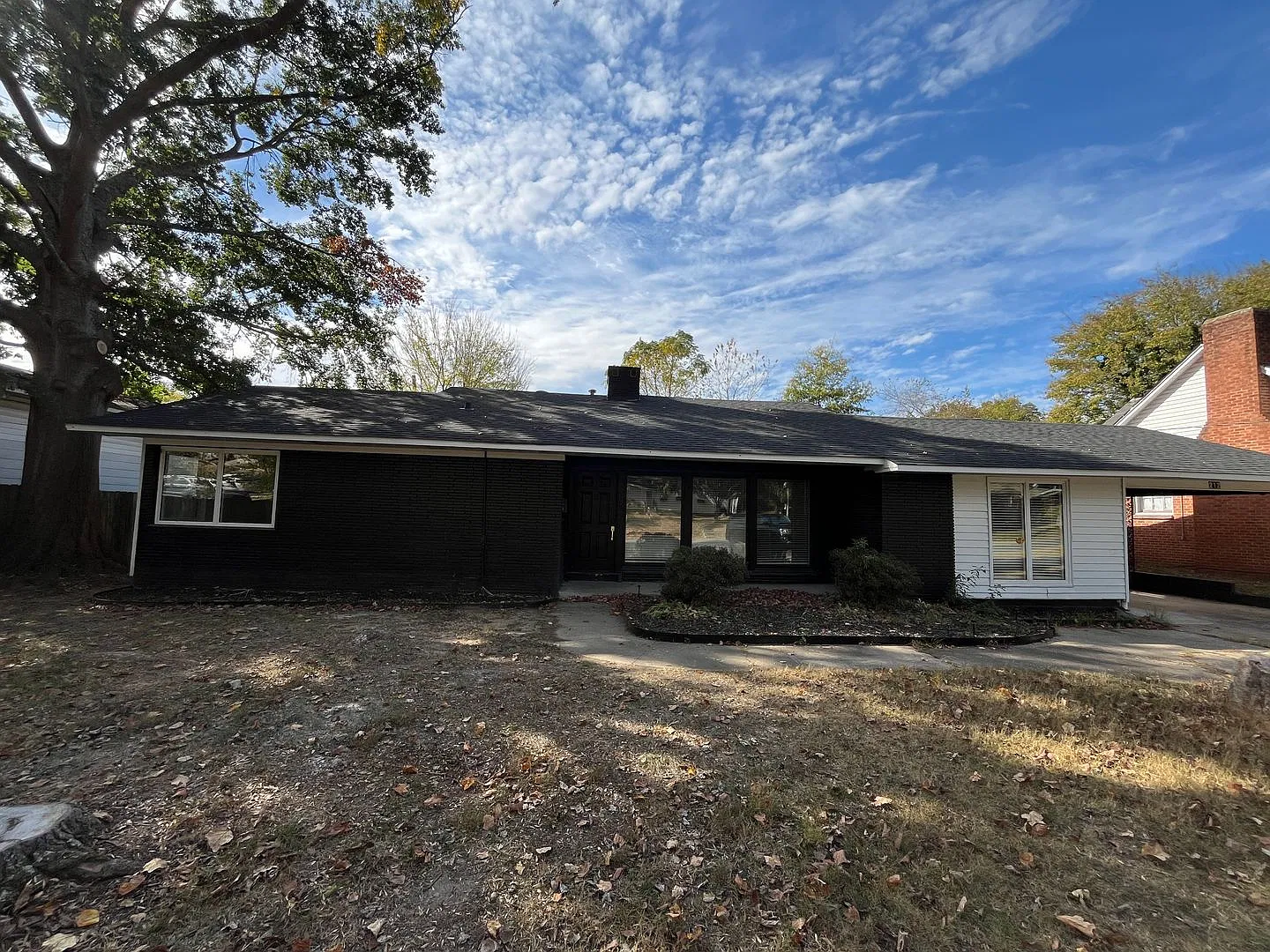 Nice 3 Bedroom 2 Bathroom house near Downtown Benton, Arkansas at 212 Lillian Street with Large W... — Photo 1
