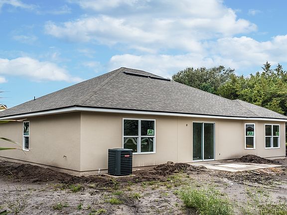 4th image of 370 Sunset Dr