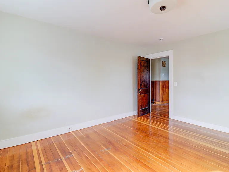 131 Washington Ave #3 — Photo 3