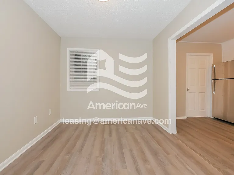 1768172_006_wm_-_dining_room_13322783.jpg