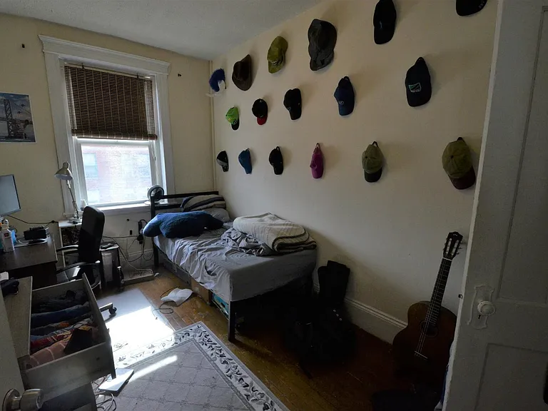 137 Peterborough St #14 — Photo 11