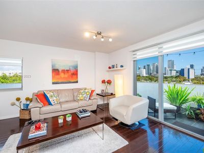 36 NW 6th Ave APT 506, Miami, FL, 33128