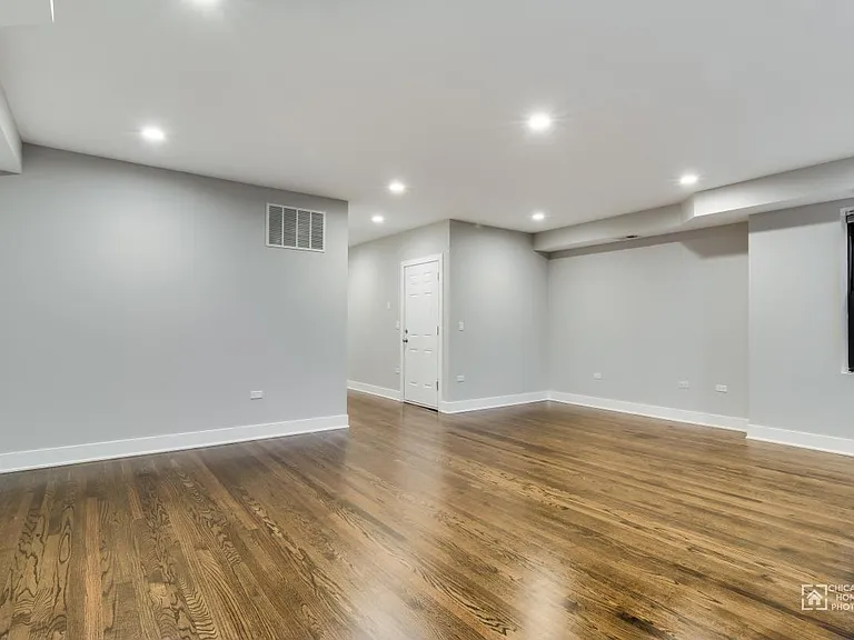 2025 W Jarvis Ave #3 — Photo 6