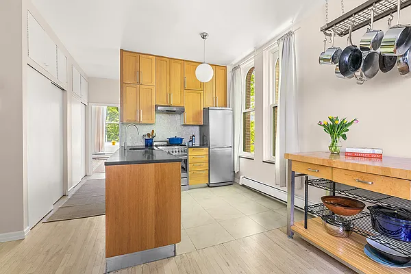 Sold by Compass | media 3