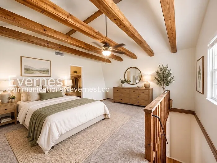 801 W Navarro St #A — Photo 7