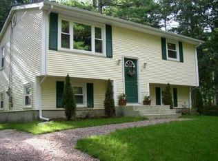 12 Cul De Sac Dr, Richmond, RI 02832
