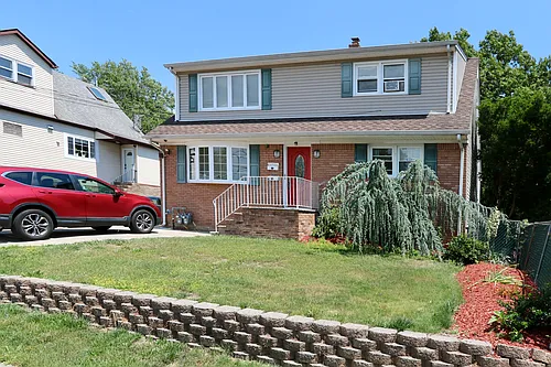 47 Van Dyke St #2 Photo 1