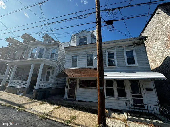 1324 W Norwegian St, Pottsville, PA 17901