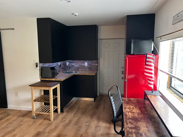 (undisclosed Address), Deerfield Beach, FL 33442