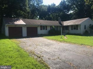 6925 University Dr, Middle River, MD 21220