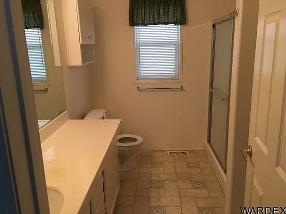 5th image of 775 Desert Crest Dr