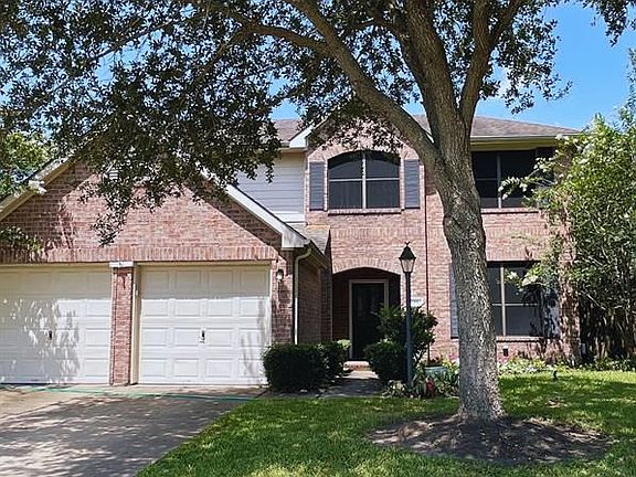 2nd image of 111 Cedar Branch Dr