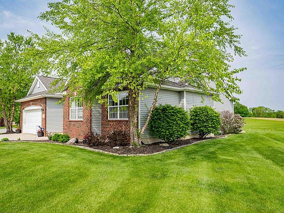 2nd image of 1366 W Glenview Ct