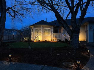 1410 206th Ave, Beaverton, OR 97003