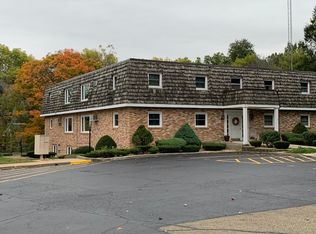 509 Narvick Ave APT 2, Morris, IL