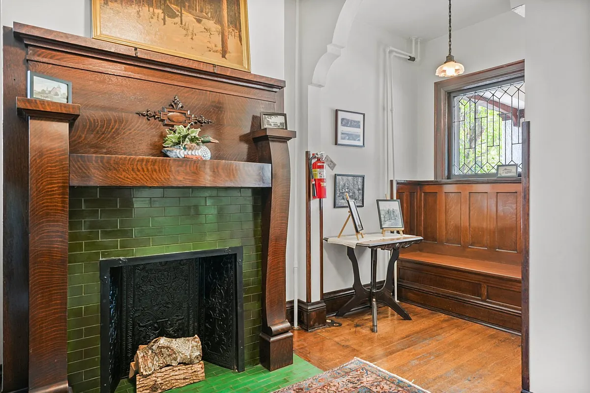 Building Photo - 1238 Spaight St #2