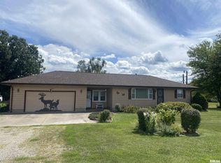 17020 W Glasford Canton Rd, Glasford, IL 61533