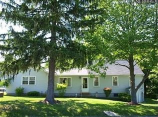 15390 Newcomb Rd, Middlefield, OH 44062