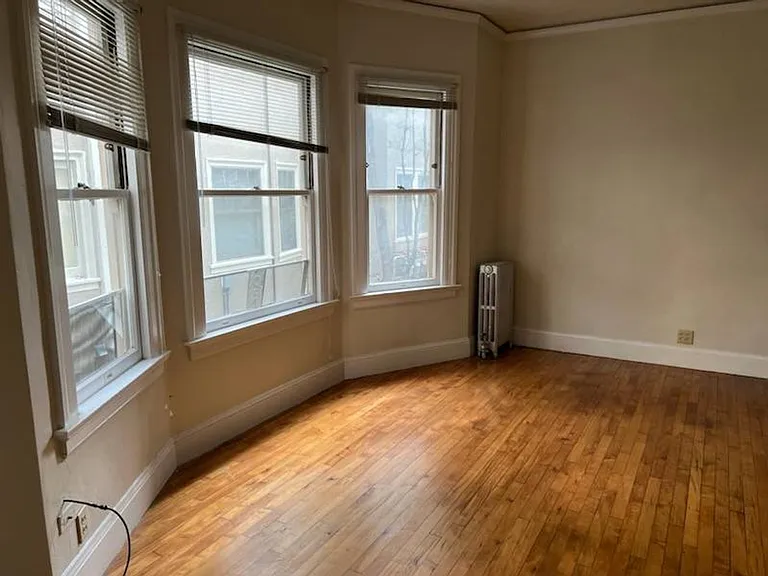 2533 Durant Ave #6 — Photo 8