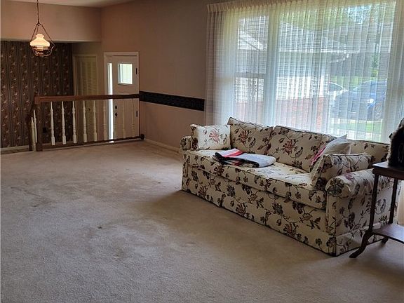 4th image of 5173 Graham Dr