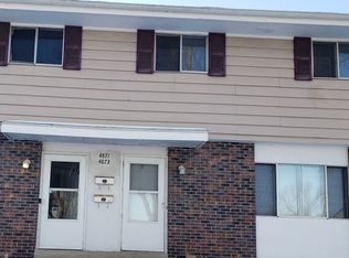 4871 N 106th St #4871, Milwaukee, WI 53225