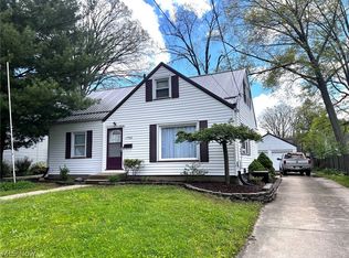 1798 Maplewood St NE, Warren, OH 44483