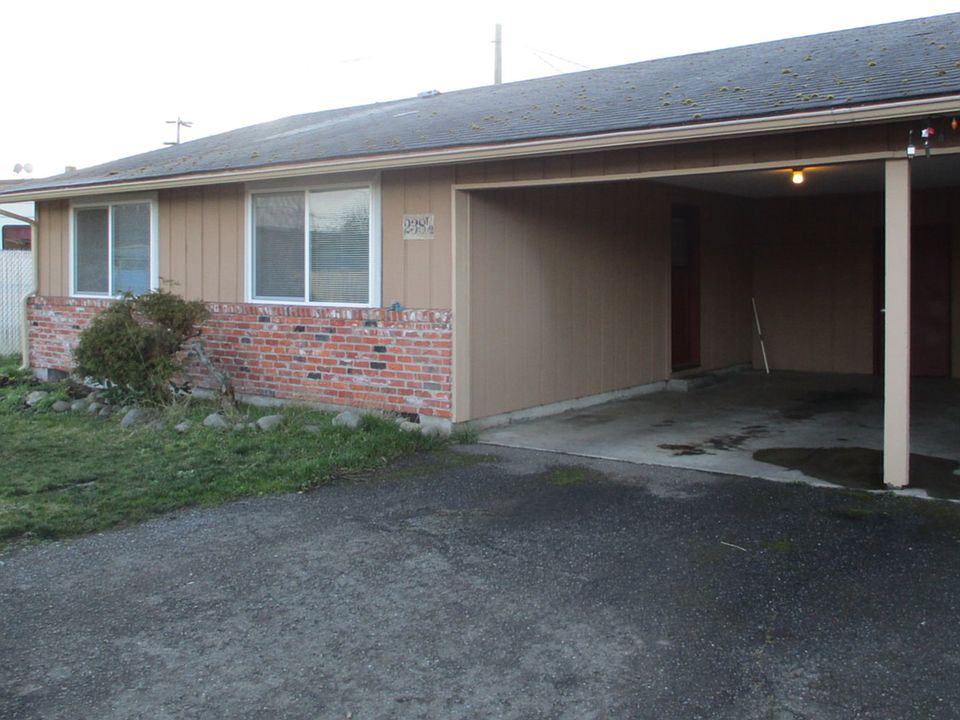 1st image of 238 1/2 N Dunlap Ave